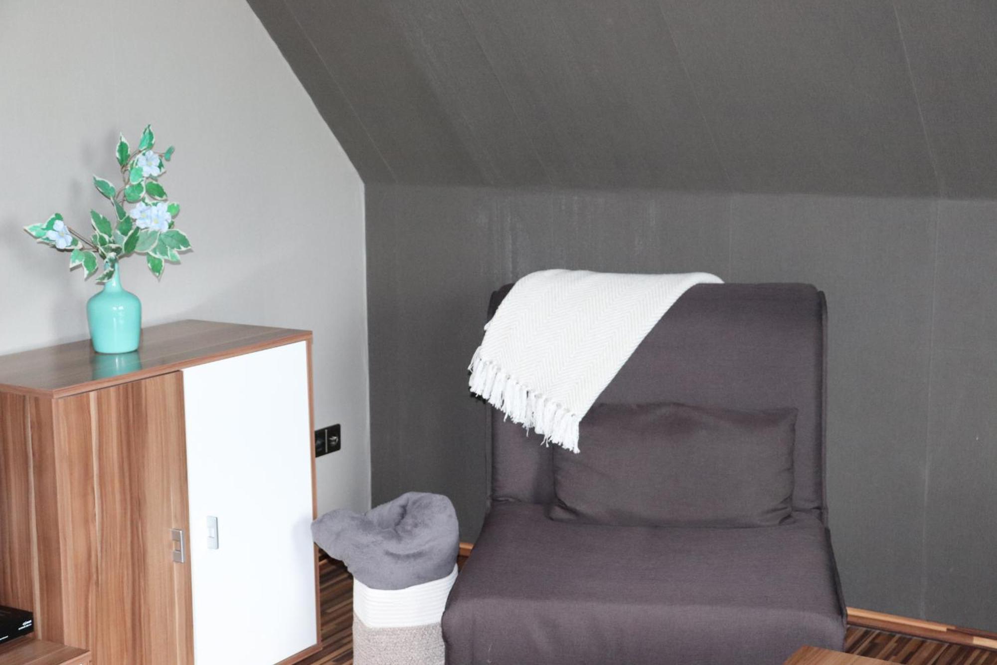 Pension Und Apartment Landhaus Fricke Calden Exterior photo